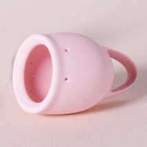 Менструальная чаша Natural Wellness Magnolia, розовая - 20 мл.